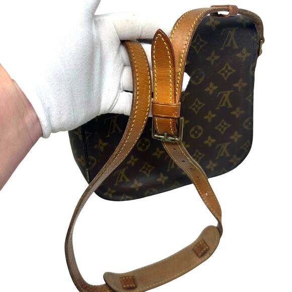 Louis Vuitton LV Monogram Saint Cloud GM Bag - Picture 5 of 14